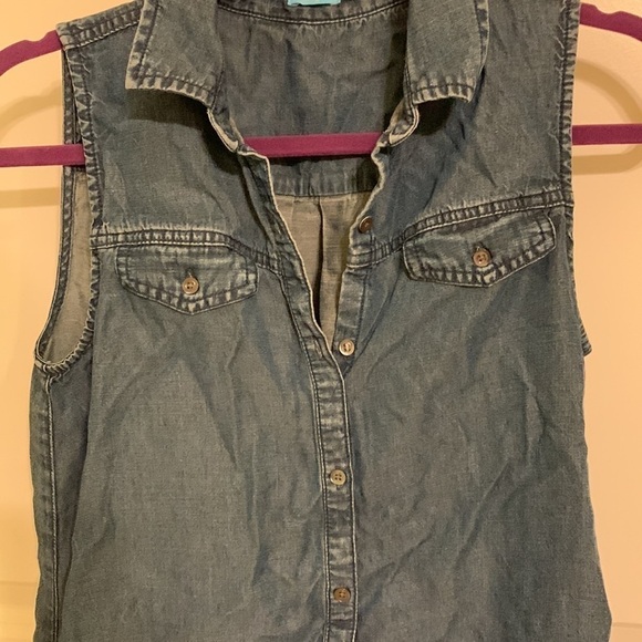 J McLaughlin Chambray Jean Sleeveless Dress - Picture 4 of 6